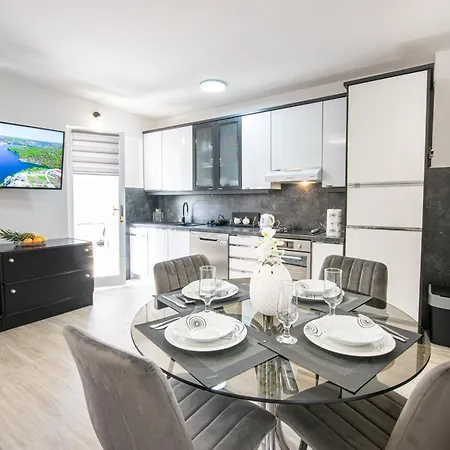 Filipeti Lägenhet Makarska