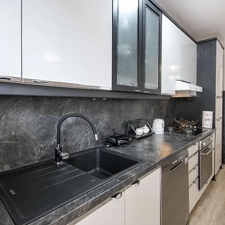 Filipeti Apartment *