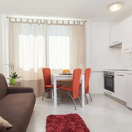 Filipeti Apartment